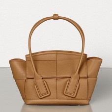 Bottega Veneta Mini Arco 29 Bag In Caramel Grained Calfskin Bottega Veneta Mini Arco 29 Bag In Caramel Grained Calfskin