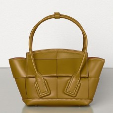 Bottega Veneta Mini Arco 29 Bag In Moutarde Weave Calfskin Bottega Veneta Mini Arco 29 Bag In Moutarde Weave Calfskin