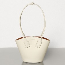 Bottega Veneta Small Basket Tote In White Calfskin