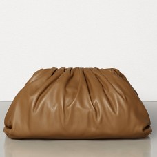 Bottega Veneta The Pouch Clutch In Camel Calfskin Bottega Veneta The Pouch Clutch In Camel Calfskin
