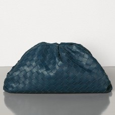 Bottega Veneta The Pouch Clutch In Dark Blue Intrecciato Leather Bottega Veneta The Pouch Clutch In Dark Blue Intrecciato Leather