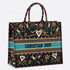 Dior Flowers And Hearts Book Tote In Multicolor Canvas Dior Flowers And Hearts Book Tote In Multicolor Canvas